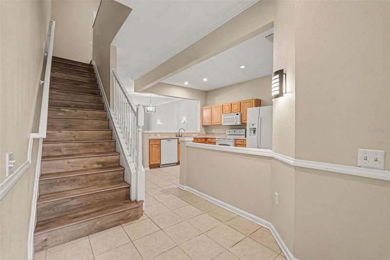 3 bedroom Townhouse at 26533 Castleview Way, Bay Cypress Crk, Wesley Chapel — photo 3