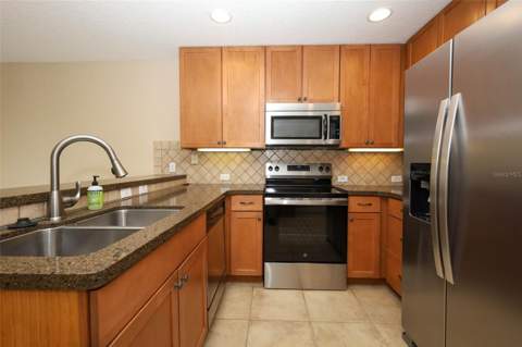 162 Constitution Way, Winter Springs FL - photo 8 of 75
