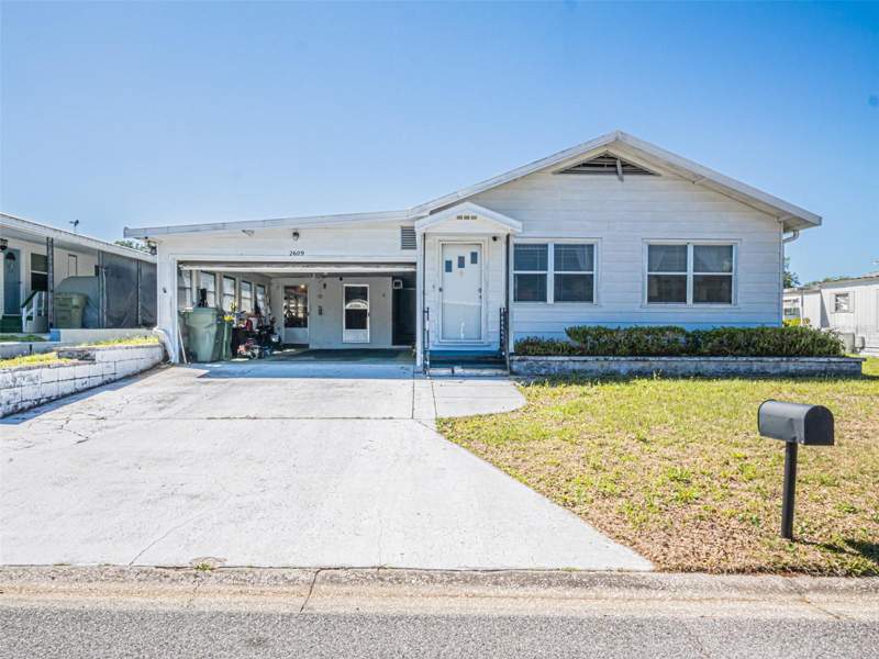 3 bedroom Mobile Home at 2609 Houston Place, Coachwood Colony, Leesburg — photo 4