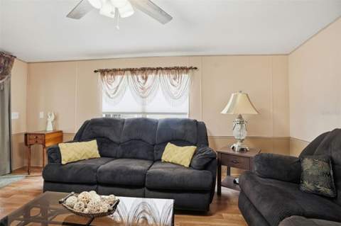 5161 Forest Glenn Drive, Spring Hill FL - photo 13 of 51