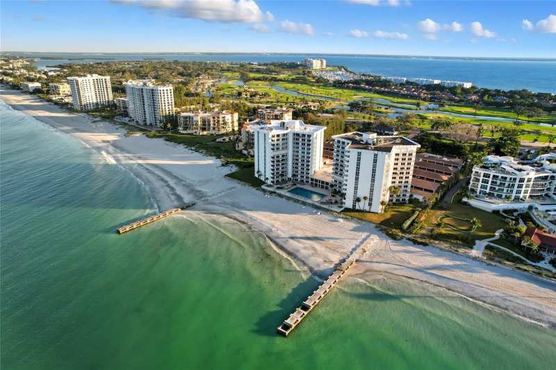 2 bedroom Condominium at 2301 Gulf Of Mexico Drive #45N, Islander Club Of Longboat, Longboat Key — photo 1