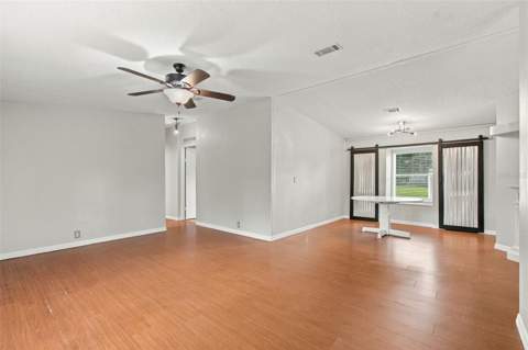 6814 Founders Street, Zephyrhills FL - photo 9 of 76
