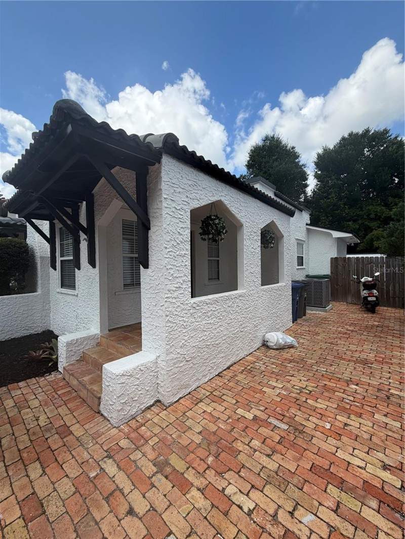 2 bedroom Single Family Residence at 1409 Sunset Drive, Lake Knowles Terrace, Winter Park — photo 4