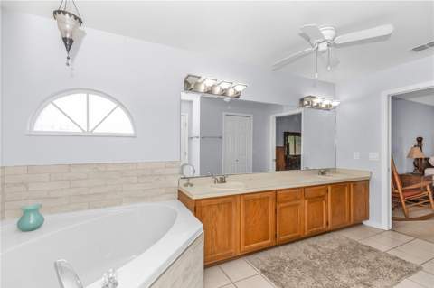 2800 Woodsmere Court, Kissimmee FL - photo 18 of 37
