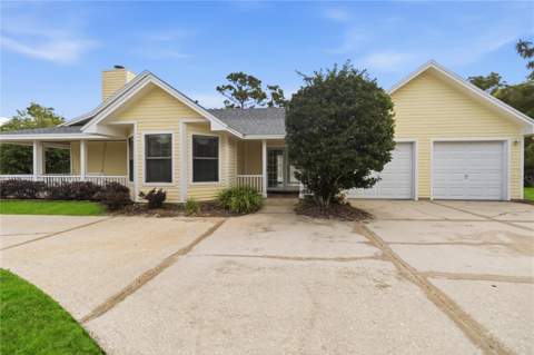 6928 Sawgrass Drive, St Cloud FL - photo 6 of 57