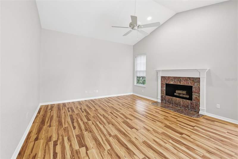 4 bedroom Single Family Residence at 134 Varsity Circle, Academy Cove, Altamonte Springs — photo 4