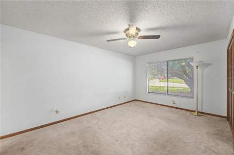 901 Tarawood Lane, Valrico FL - photo 7 of 33