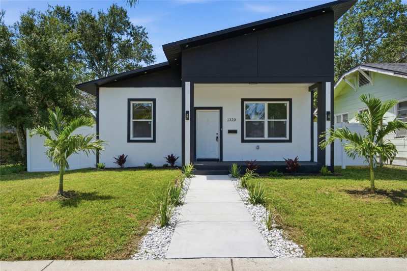 3 bedroom Single Family Residence at 1320 10th Avenue, Columbia Heights, St Petersburg — photo 1