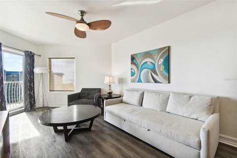 11605 Gulf Boulevard #502, Treasure Island FL - photo 15 of 44