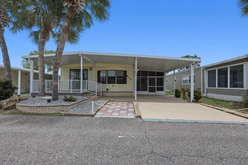2 bedroom Manufactured Home at 2100 Kings Highway #835, Maple Leaf Estates, Port Charlotte — photo 1