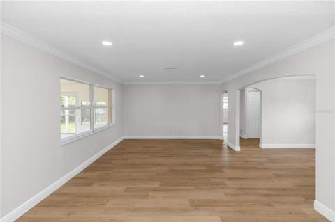 4992 E Wind Street, Orlando FL - photo 8 of 25