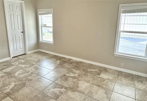 7107 Mount Essex Drive #520, St Petersburg FL - photo 18 of 32