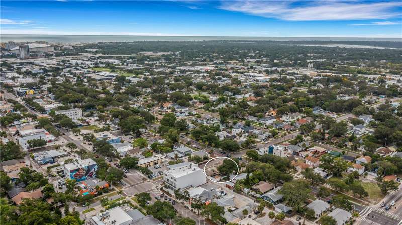 5 bedroom Single Family Residence at 2701 1st Avenue, Halls Central Ave 1, St Petersburg — photo 5