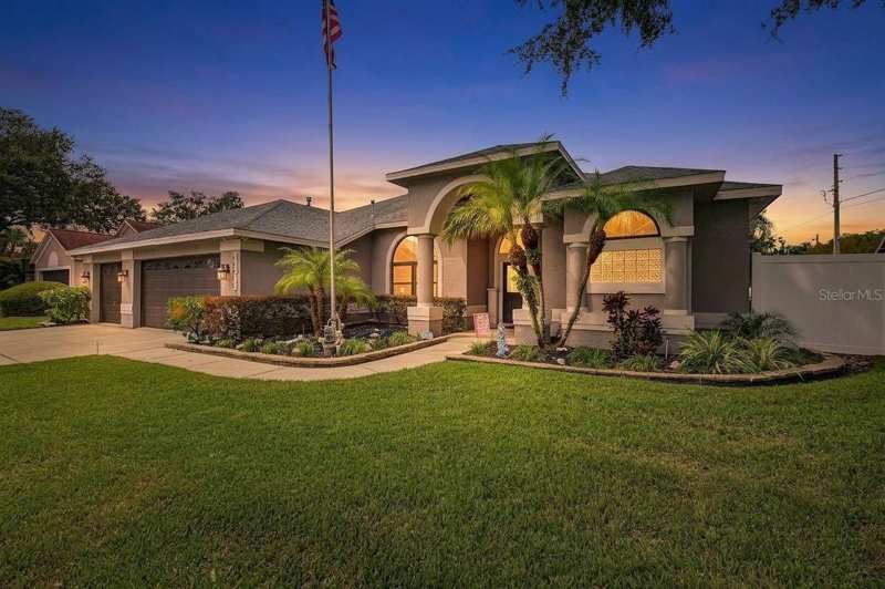3 bedroom Single Family Residence at 24415 Rolling View Court, Oak Grove Ph 02, Lutz — photo 1