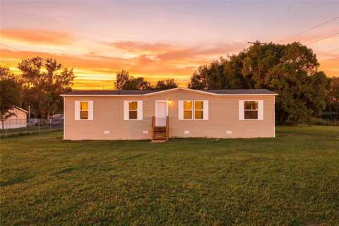 4235 Linda Drive Drive, home for sale in Wesley Chapel 33543