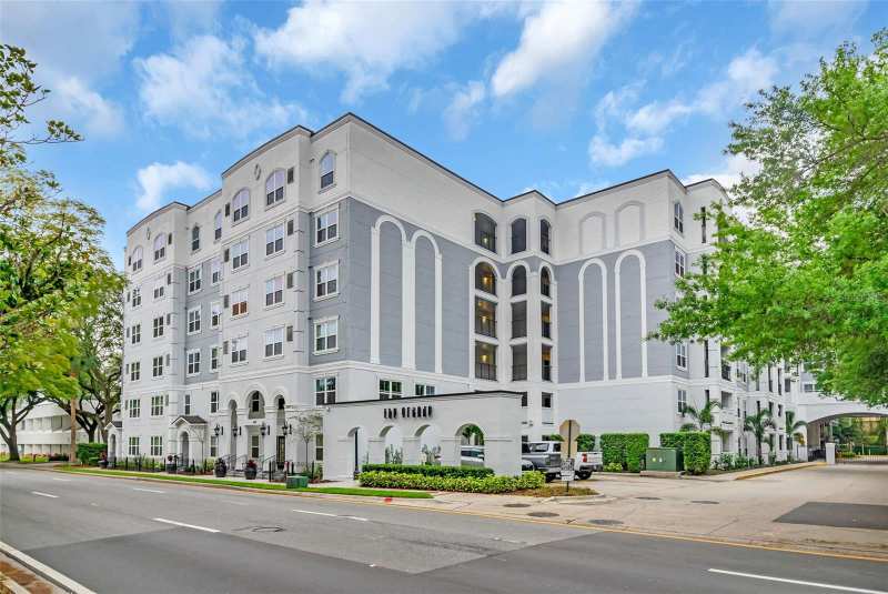 1 bedroom Condominium at 300 E South Street #2006, Grande Downtown Orlando, Orlando — photo 1