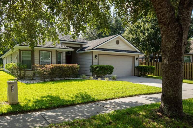 3 bedroom Single Family Residence at 8123 NW 51st Drive, Weschester Cluster Ph 1, Gainesville — photo 2