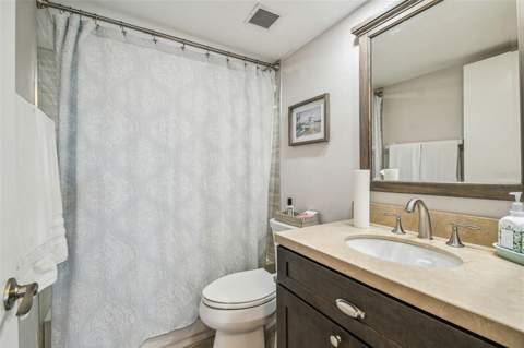 5537 Sea Forest Drive #301, New Port Richey FL - photo 17 of 47