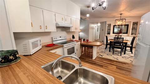 9303 Highpoint Boulevard, Brooksville FL - photo 7 of 38