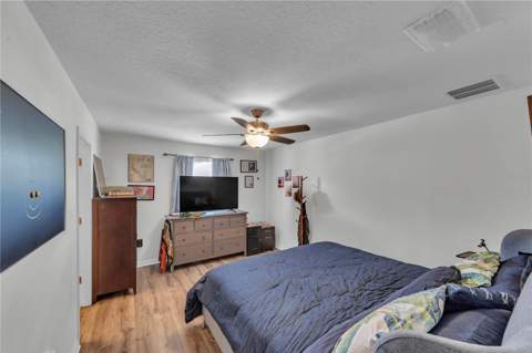 1939 Greenwood Valley Drive, Plant City FL - photo 14 of 29