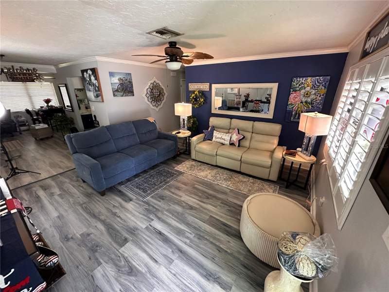 3 bedroom Single Family Residence at 9470 Joel Drive, Seminole Pines Sub Ph 1, Seminole — photo 2