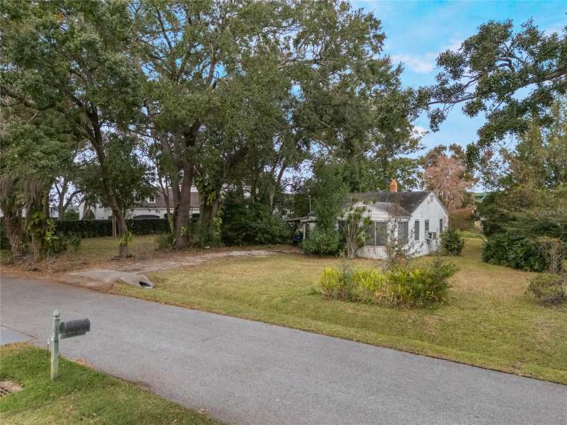 2 bedroom Single Family Residence at 1113 Venetian Avenue, University Heights, Orlando — photo 1
