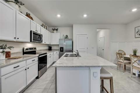 16662 Maude Drive, Wimauma FL - photo 13 of 67