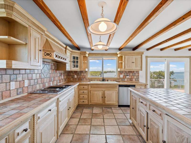 2 bedroom Single Family Residence at 1647 Sea Breeze Drive, Sea Breeze Island, Tarpon Springs — photo 5