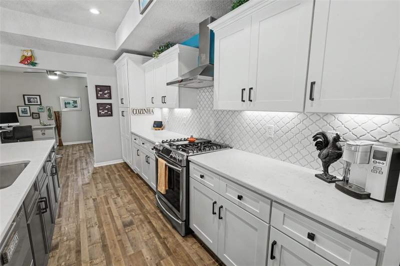3 bedroom Single Family Residence at 13416 Whitmarsh Street, Lindenwood, Spring Hill — photo 4