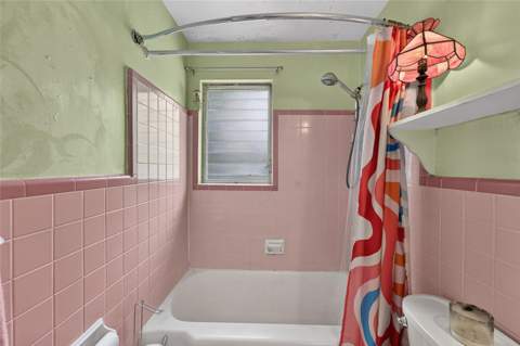 2102 NE 8th Street, Gainesville FL - photo 21 of 31