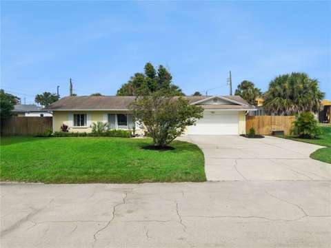 106 S Lakewood Circle, home for sale in Maitland 32751