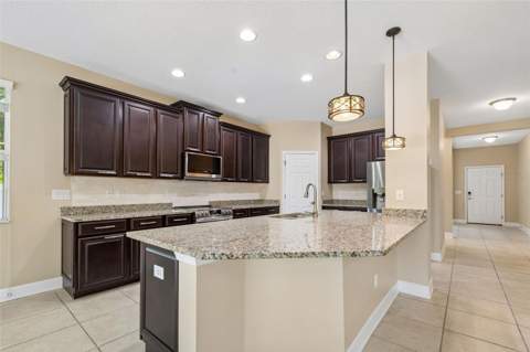 7090 88th Ave N, Pinellas Park FL - photo 6 of 6