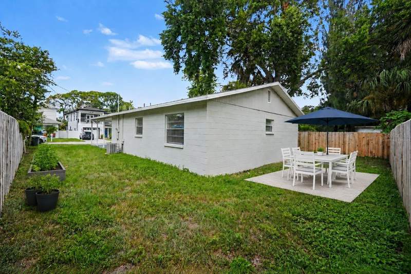 3 bedroom Single Family Residence at 5733 66th Lane, Hiland Square Add, St Petersburg — photo 5