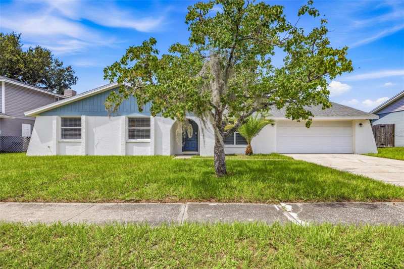 4 bedroom Single Family Residence at 16506 Forestlake Drive, Northdale Sec E Unit 5, Tampa — photo 1