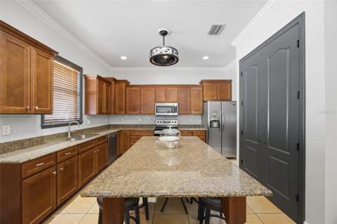 7504 S West Shore Boulevard, Tampa FL - photo 14 of 48