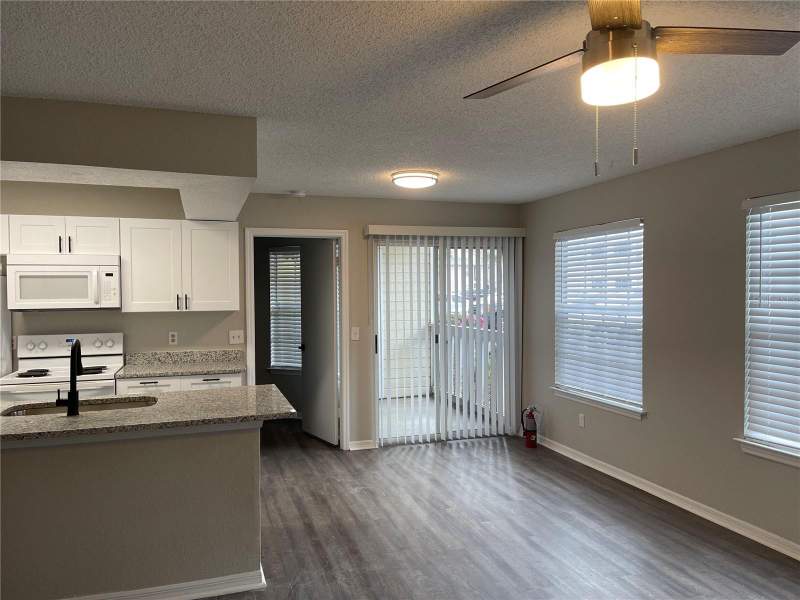 2 bedroom Condominium at 1027 S Hiawassee Road #2311, Tradewinds, Orlando — photo 4