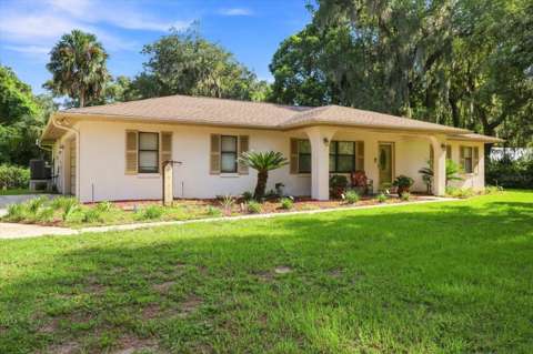 9685 W Tom Mason Drive, home for sale in Crystal River 34428