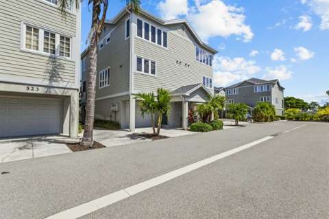 521 Forest Way, home for sale on Forest Way