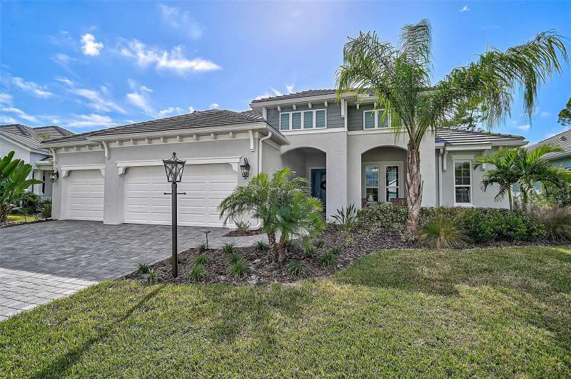 5 bedroom Single Family Residence at 21345 Holmes Circle, Grand Palm Phases 2A (D) & 2A (E), Venice — photo 2