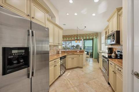 4746 Club Drive #202, Port Charlotte FL - photo 16 of 56