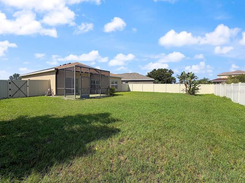 3 bedroom Single Family Residence at 814 Parker Den Drive, Bahia Lakes Ph 2, Ruskin — photo 4