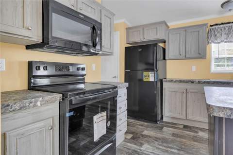 7193 Sealawn Drive, Spring Hill FL - photo 13 of 34
