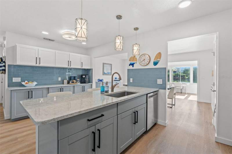 3 bedroom Single Family Residence at 3339 Poinsettia Drive, Hernando Beach, Hernando Beach — photo 5