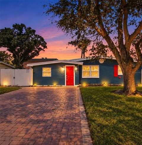 6563 65Th Avenue, $300k–$500k for sale in Pinellas Park