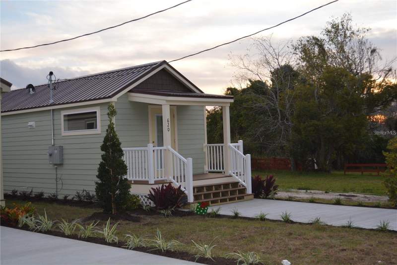 1 bedroom Single Family Residence at 620 THIRD STREET, MILTON SQUARE, OVIEDO — photo 1