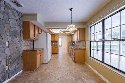 4 bedroom Single Family Residence at 7528 River Country Drive, River Country Estates, Weeki Wachee — photo 3