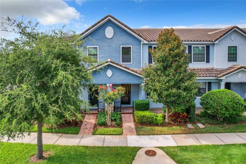 3 bedroom Townhouse at 10059 Eagle Creek Center Boulevard, Eagle Crk Village L Ph 1, Orlando — photo 2
