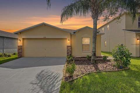7838 Carriage Pointe Drive, home for sale in Gibsonton 33534