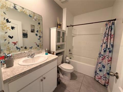 233 Tiffany Court, Kissimmee FL - photo 7 of 19