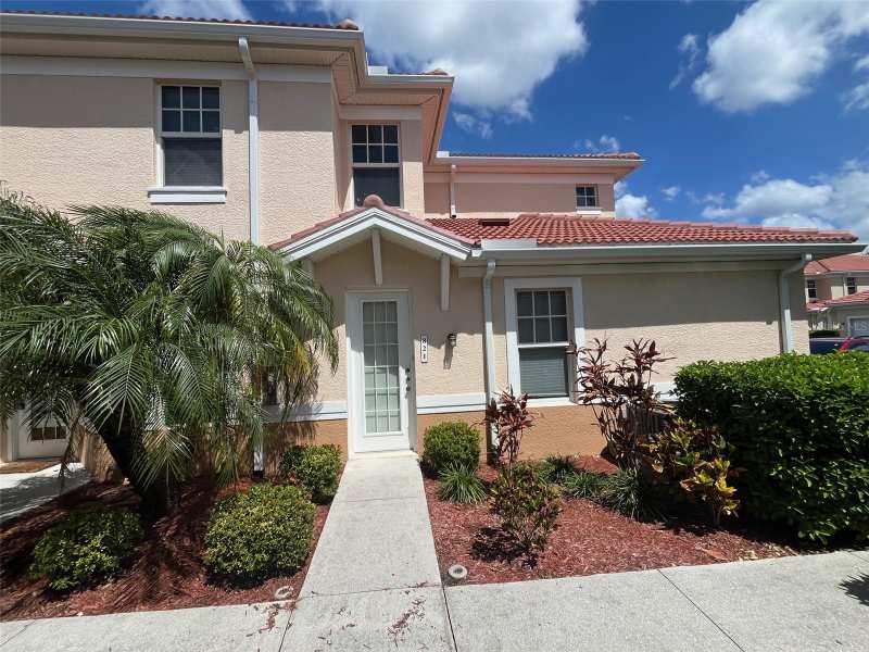 3 bedroom Condominium at 240 W End Drive #821, Magdalena Gardens, Punta Gorda — photo 1